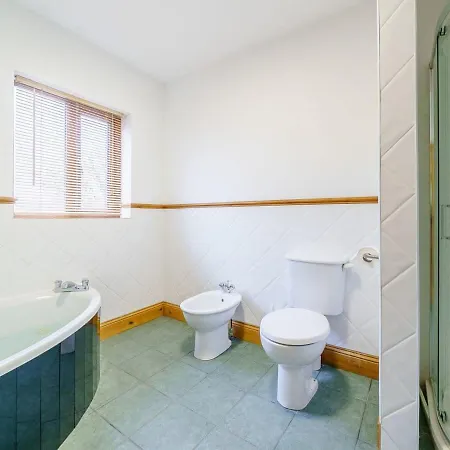 Prázdninový dům View From Within, Bowness - Dog Friendly With Hot Tub *