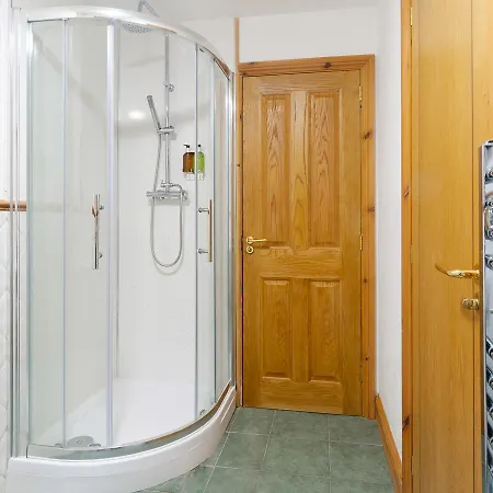 View From Within, Bowness - Dog Friendly With Hot Tub