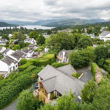 Prázdninový dům View From Within, Bowness - Dog Friendly With Hot Tub Windermere