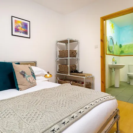 Vakantiehuis View From Within, Bowness - Dog Friendly With Hot Tub Windermere