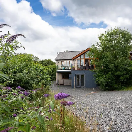 View From Within, Bowness - Dog Friendly With Hot Tub
