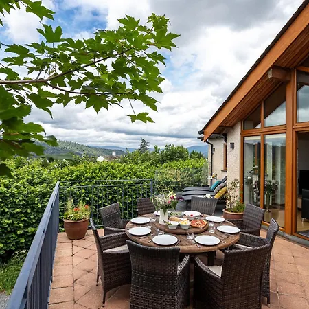 펜션 View From Within, Bowness - Dog Friendly With Hot Tub *