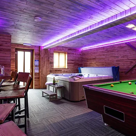 View From Within, Bowness - Dog Friendly With Hot Tub 윈더미어
