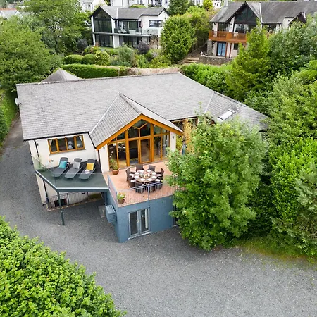 View From Within, Bowness - Dog Friendly With Hot Tub
